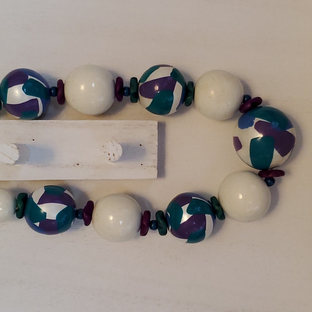 Bold beaded necklace